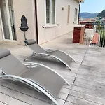 Exclusive Penthouse, Sea View, 100m From The Alassio