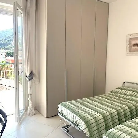 Apartment Exclusive Penthouse With Solarium 100m From Sea *