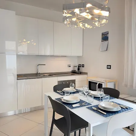 Exclusive Penthouse, Sea View, 100m From The