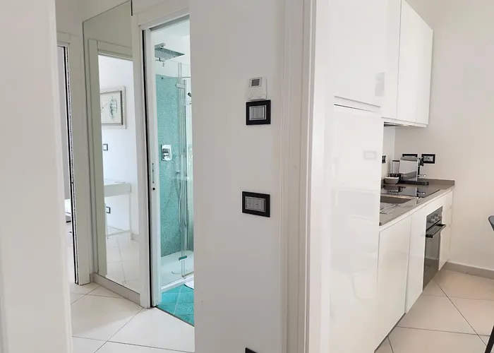 Exclusive Penthouse, Sea View, 100m From The Daire Alassio